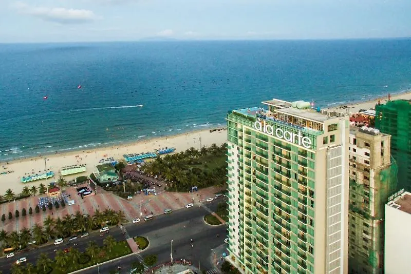 A La Carte Da Nang Beach Hotel